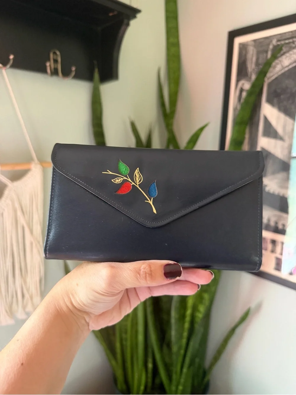 VTG 70s Princess Gardner Navy Leather Wallet with Suede Leaf Accent